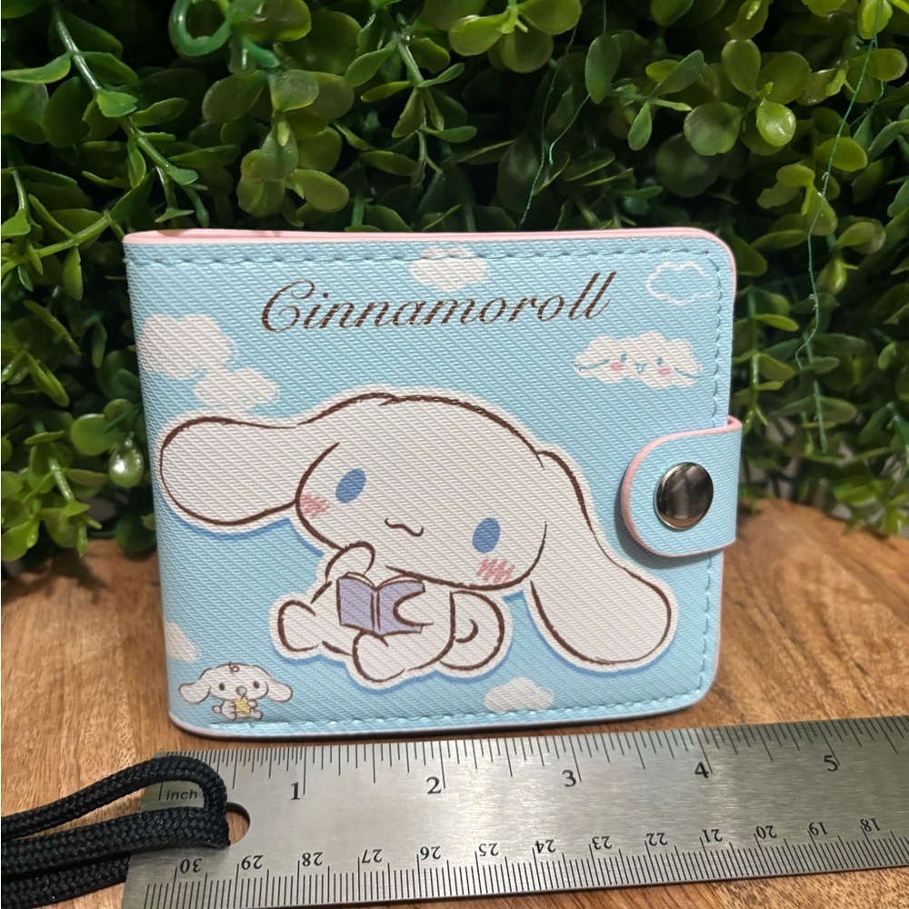 Cinnamonroll NWT wallet - Picture 3 of 6